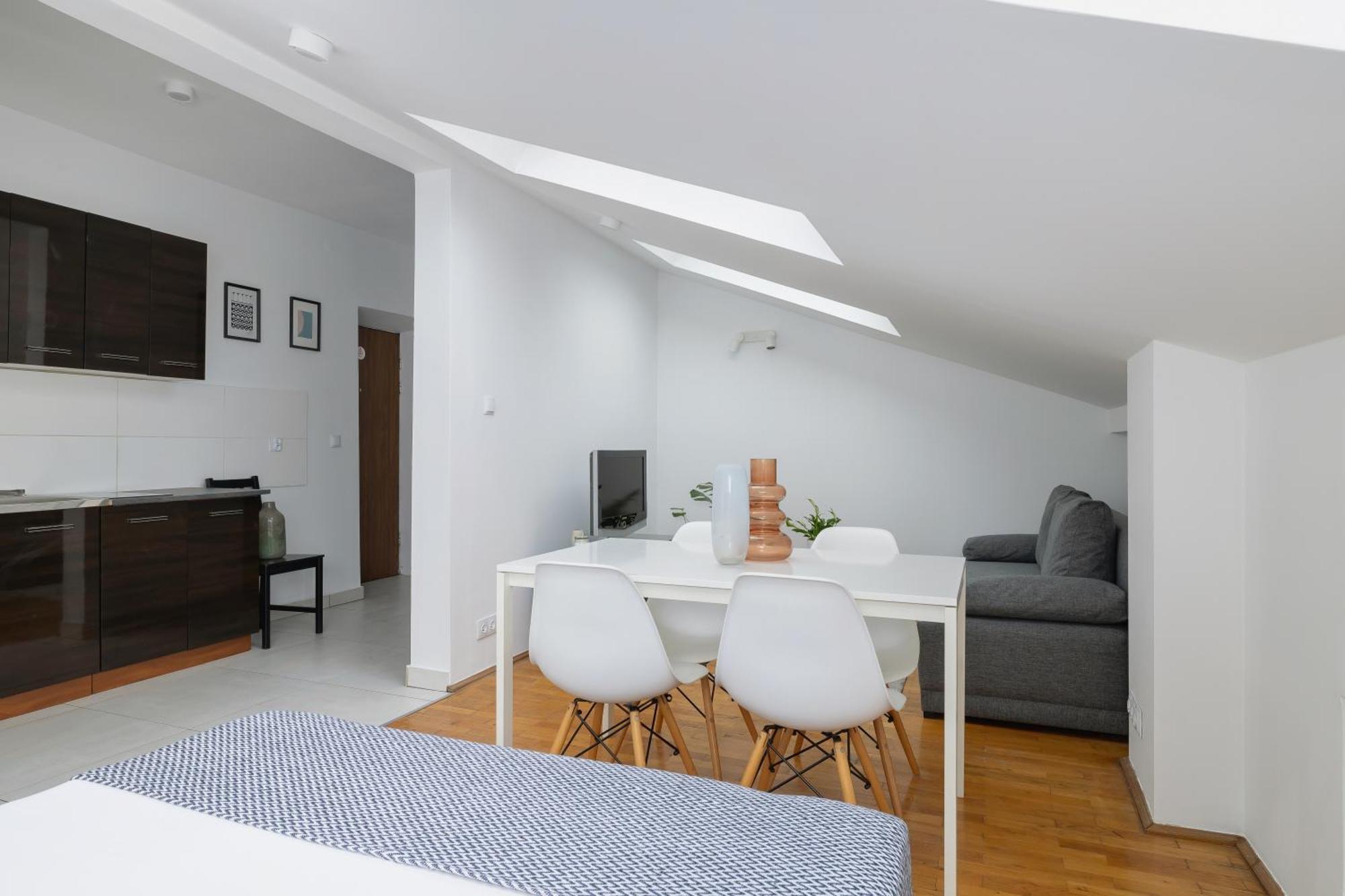 קרקוב Old Town - Apartment With Ac - Dluga 65 מראה חיצוני תמונה
