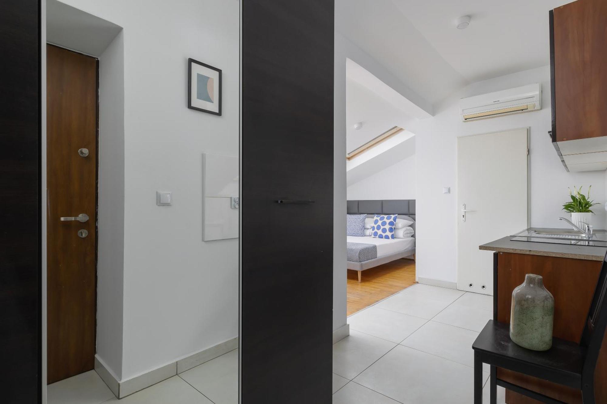 קרקוב Old Town - Apartment With Ac - Dluga 65 מראה חיצוני תמונה
